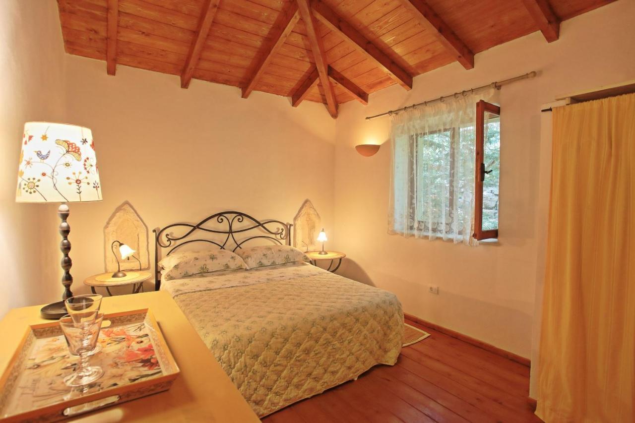 Kitrini Luxury Cottage Zenempisatika Exterior foto